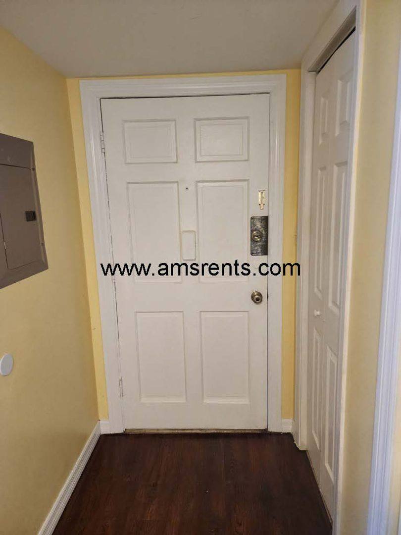 Condo for rent at 1406 W Holden Ave, Orlando, FL 32839