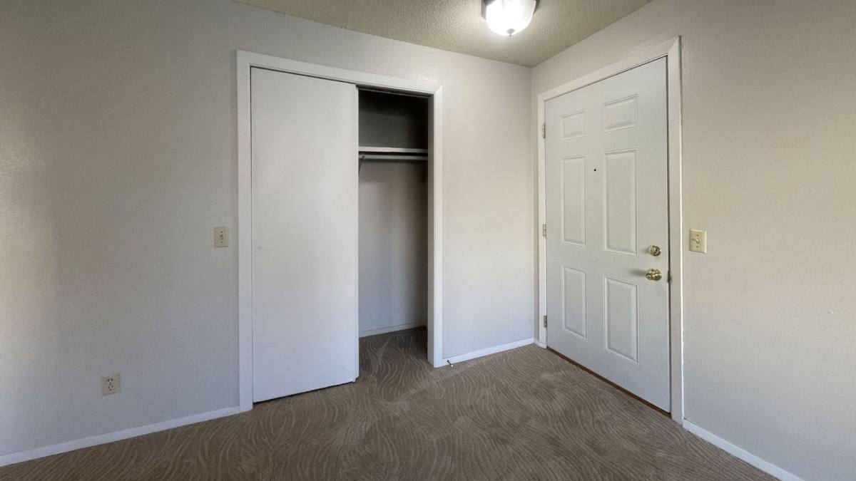 Apartment for rent at 3705 S Cathy Ave, Sioux Falls, SD 57106