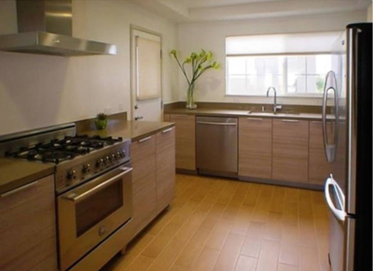 Apartment for rent at 1111 S Cochran Ave, Los Angeles, CA 90019