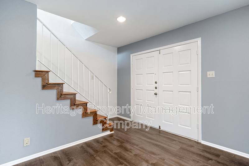 Townhouse for rent at 10958 Crown Park, San Antonio, TX 78239