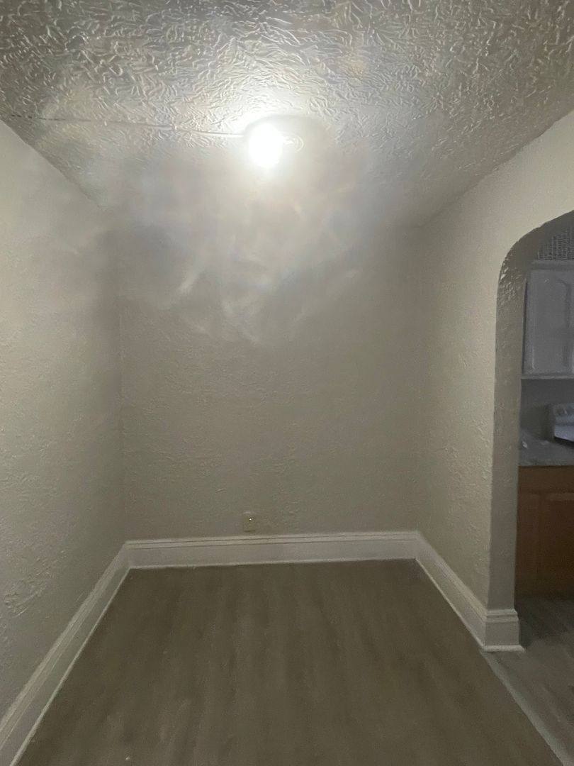 Apartment for rent at 529 Nancy St, Charleston, WV 25311