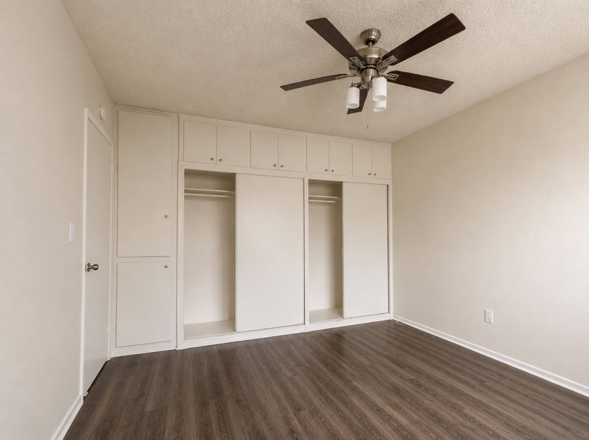 Apartment for rent at 120 E Chestnut St, Glendale, CA 91205