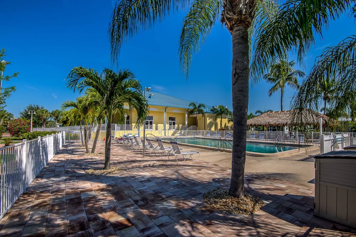 Apartment for rent at 16 Freeman Ave, Punta Gorda, FL 33950