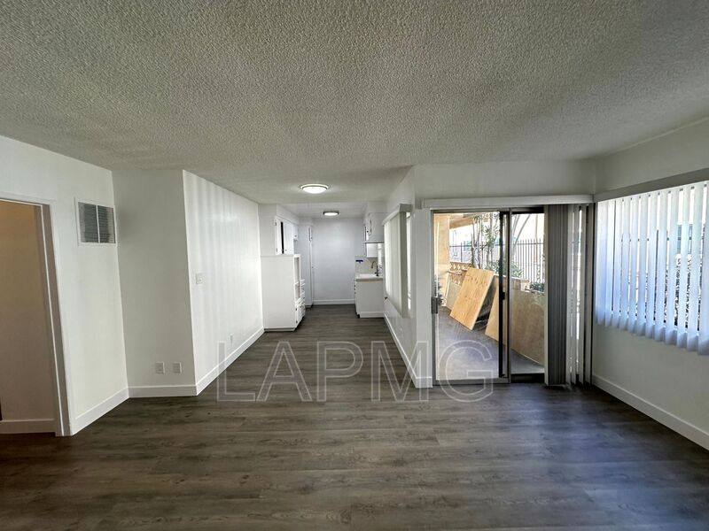 House for rent at 853 W Beach Ave #5, Inglewood, CA 90302