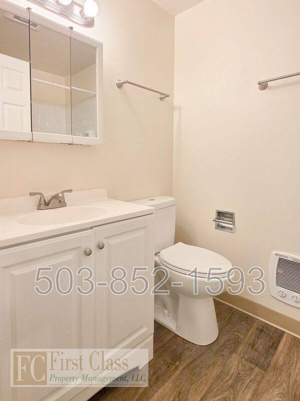 Apartment for rent at 9555 SW Hall Blvd #17, Portland, OR 97223