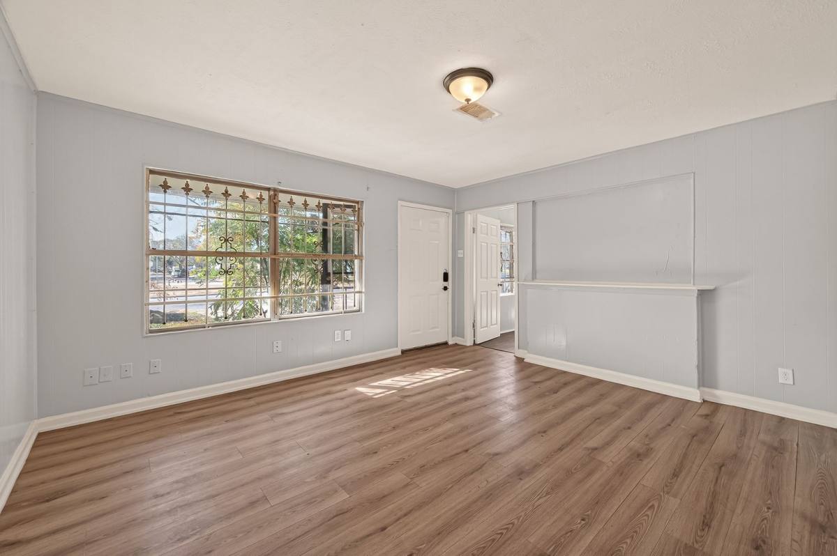House for rent at 5315 Bellfort Ave, Houston, TX 77033