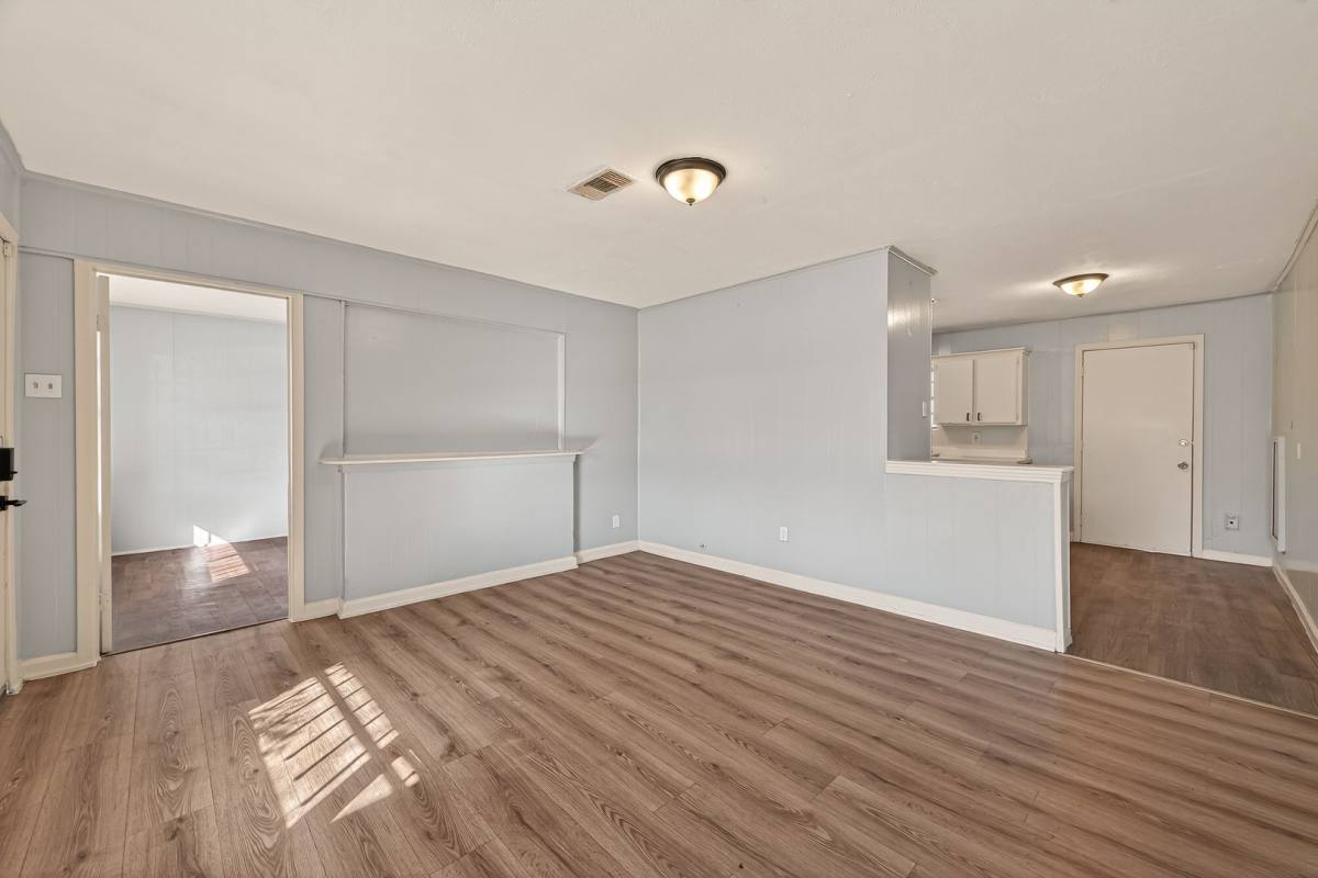 House for rent at 5315 Bellfort Ave, Houston, TX 77033