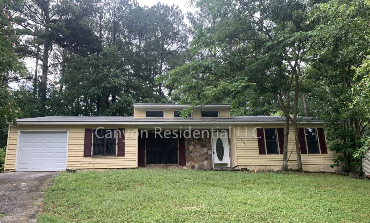 House for rent at 5825 Vernier Dr, Atlanta, GA 30349
