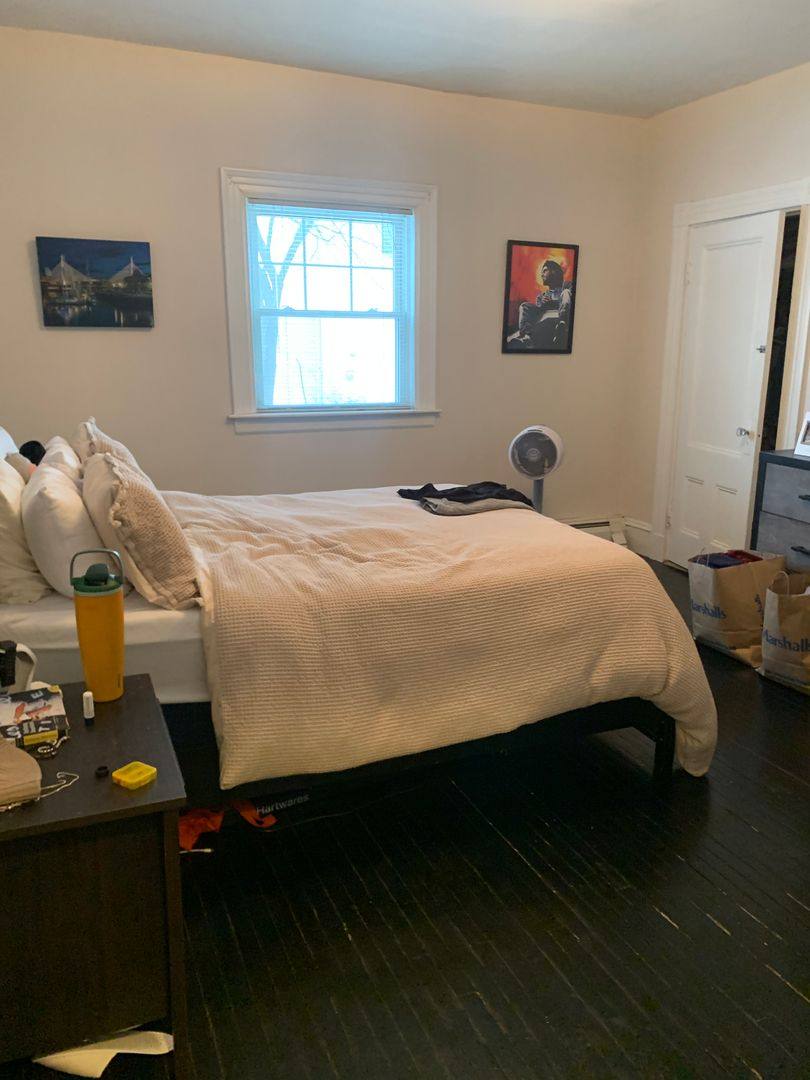 Apartment for rent at 152 Washington St #1, Medford, MA 02155