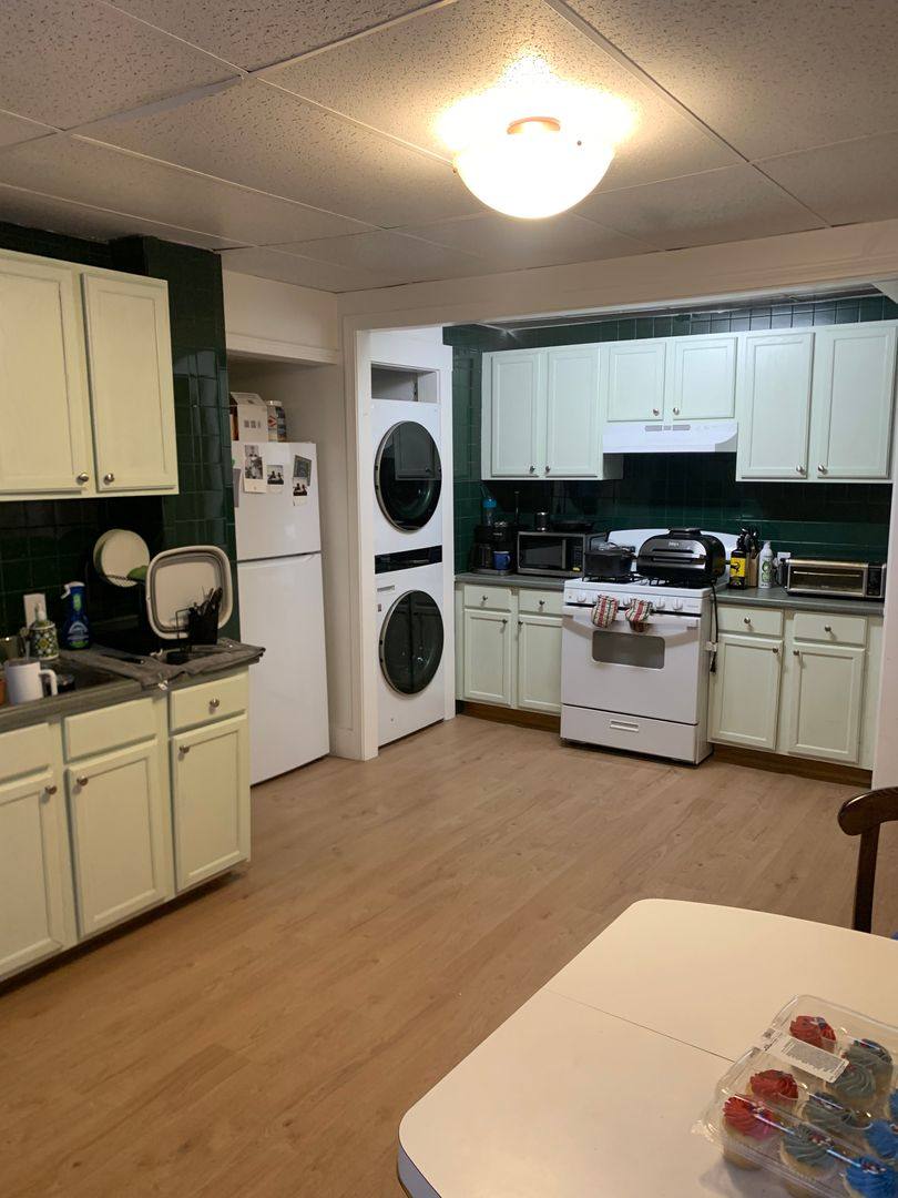 Apartment for rent at 152 Washington St #1, Medford, MA 02155