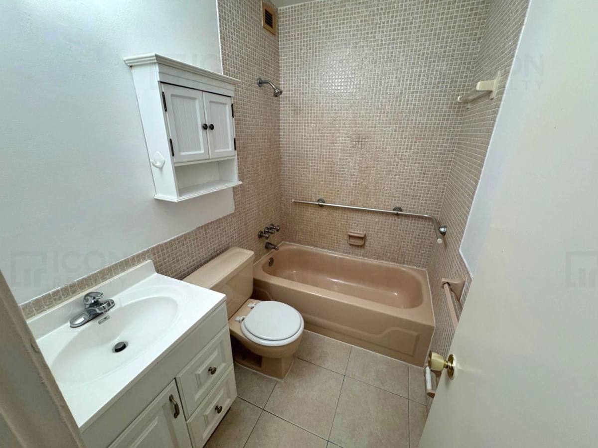 Apartment for rent at 2060 NW 48th Terrace, Fort Lauderdale, FL 33313