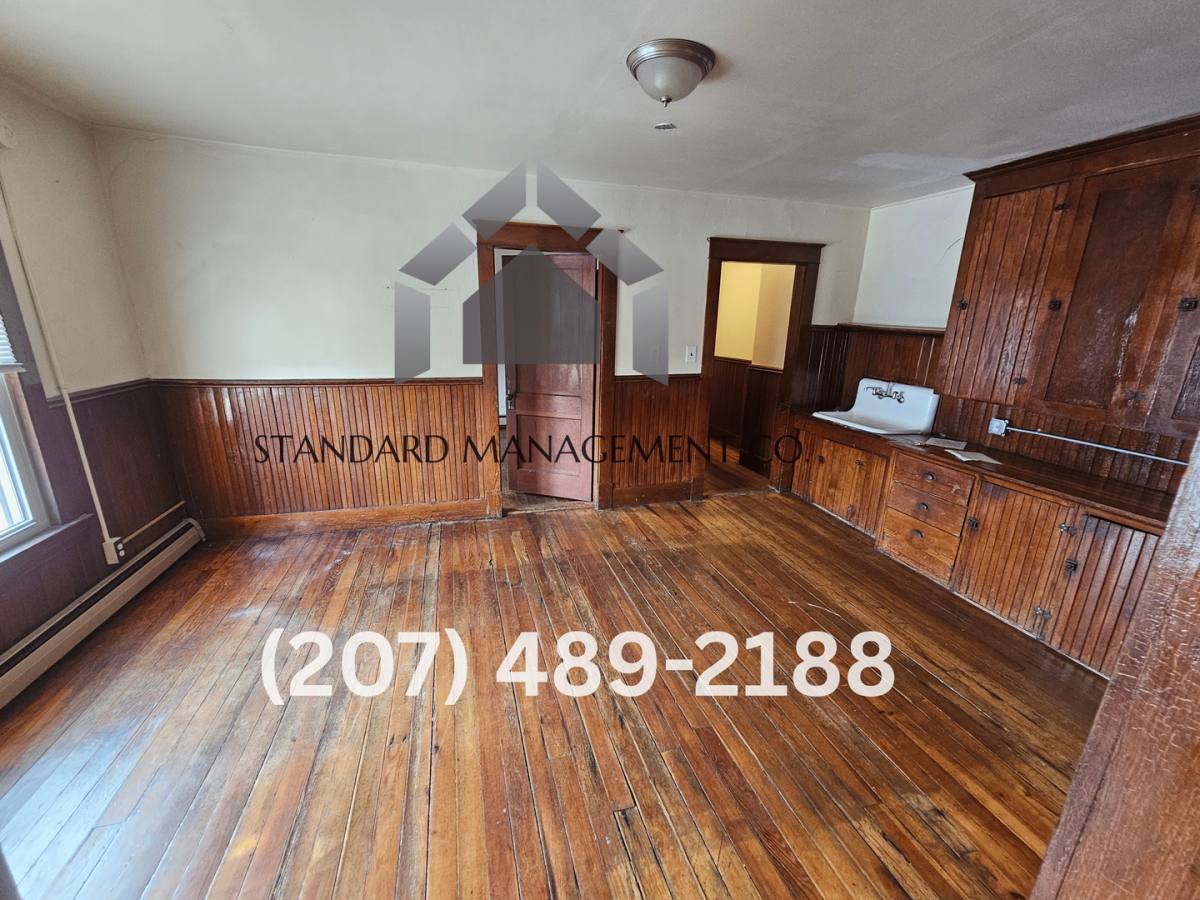 Apartment for rent at 201 Waldo St, Rumford, ME 04276
