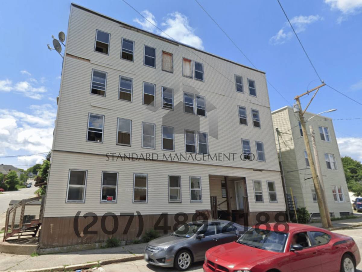 Apartment for rent at 201 Waldo St, Rumford, ME 04276
