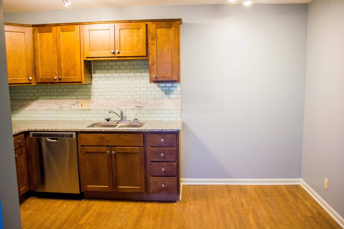 Apartment for rent at 2430 Q St, Lincoln, NE 68503
