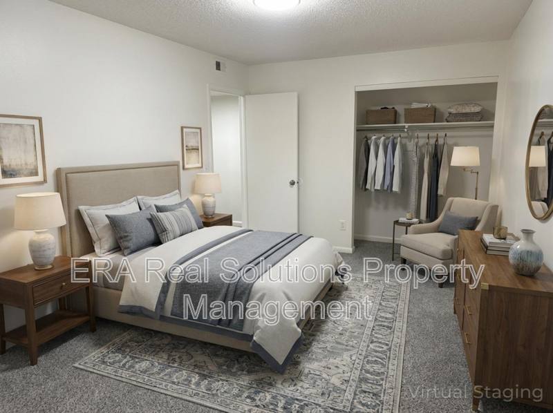 Apartment for rent at 854 Moon Rd, Columbus, OH 43224