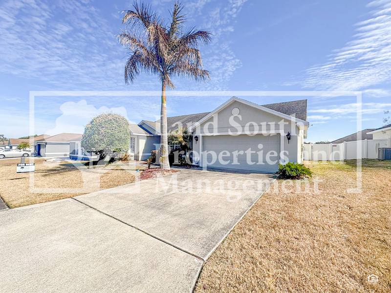House for rent at 8755 Fort Socrum Village Way, Lakeland, FL 33810