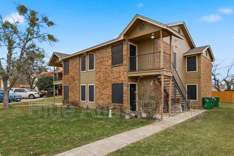 Apartment for rent at 5104 Herrick Court #D, Haltom City, TX 76117