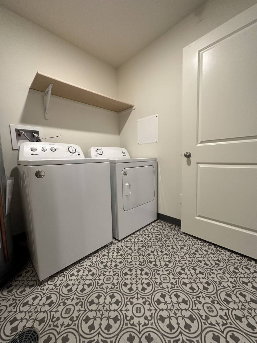 Apartment for rent at 2310 W St, Lincoln, NE 68503