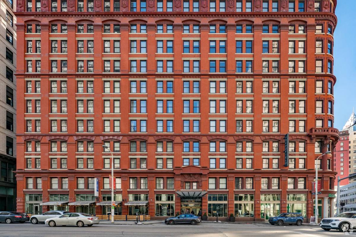 Apartment for rent at 2000 E 9th St, Cleveland, OH 44115