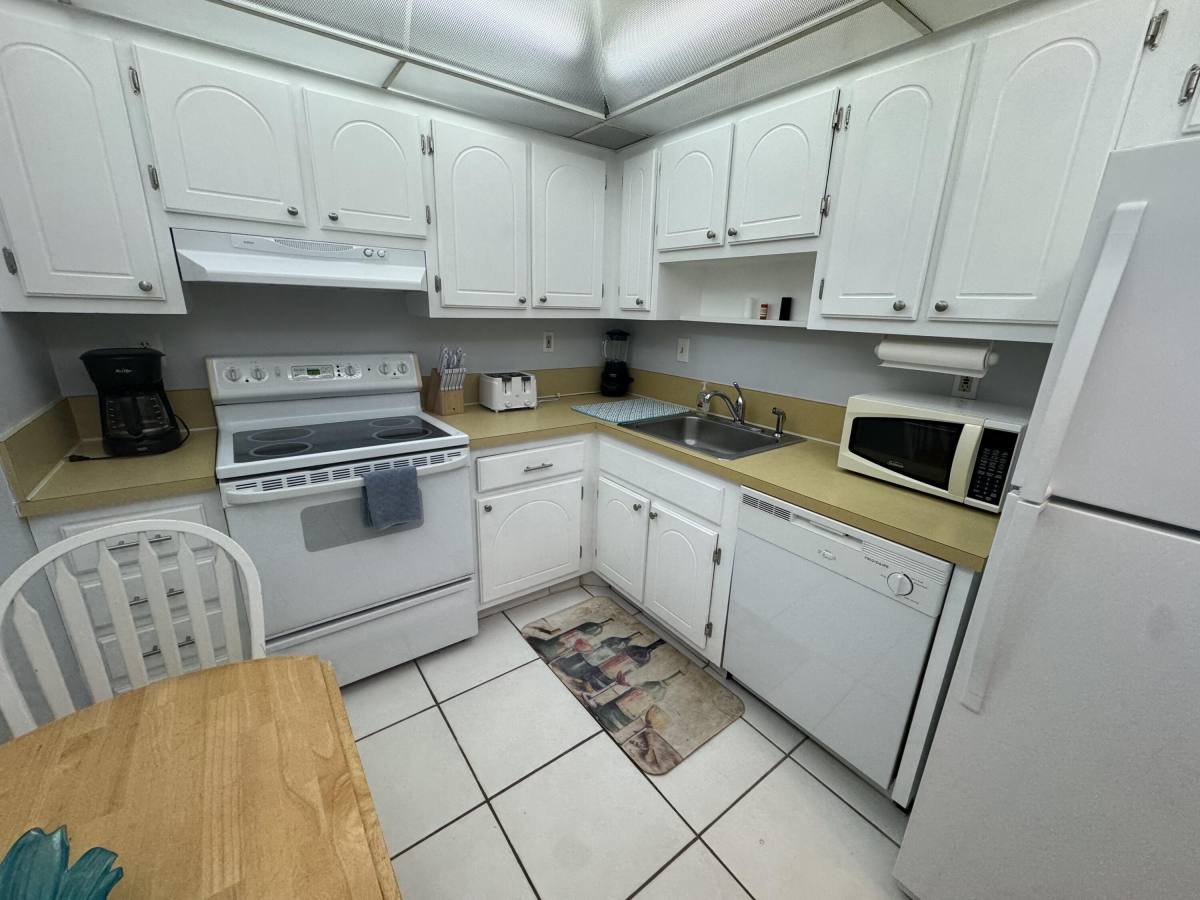 Apartment for rent at 3215 S Ocean Blvd #303, Boca Raton, FL 33487