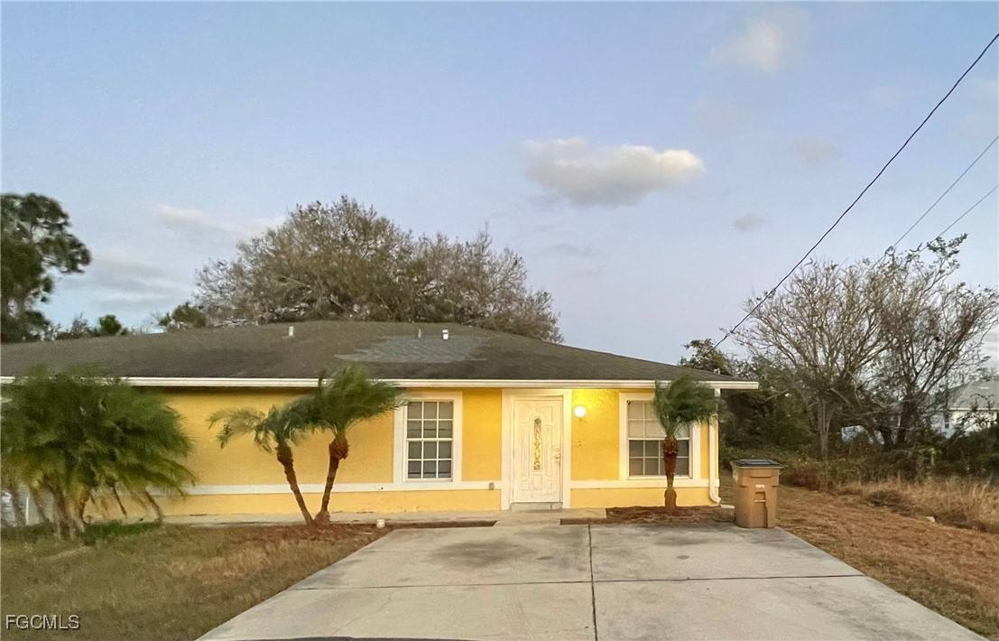 Apartment for rent at 361 Bell Blvd #361, Lehigh Acres, FL 33974