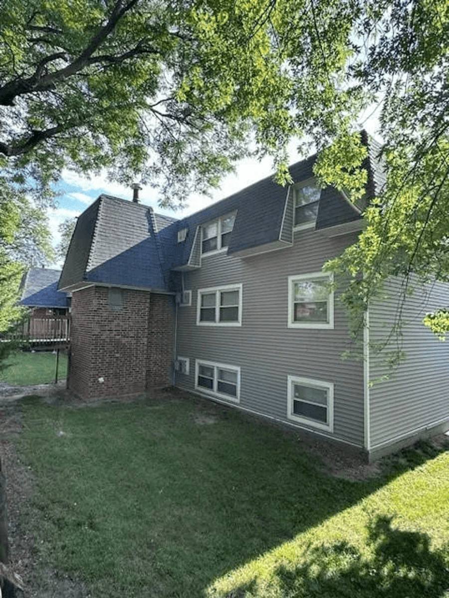 Apartment for rent at 4221 SE 13th St, Des Moines, IA 50315
