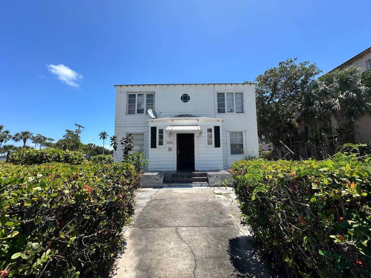 Apartment for rent at 2016 Broward Ave #1, West Palm Beach, FL 33407