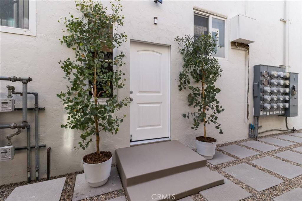 Apartment for rent at 1827 E 4th St #7, Long Beach, CA 90802