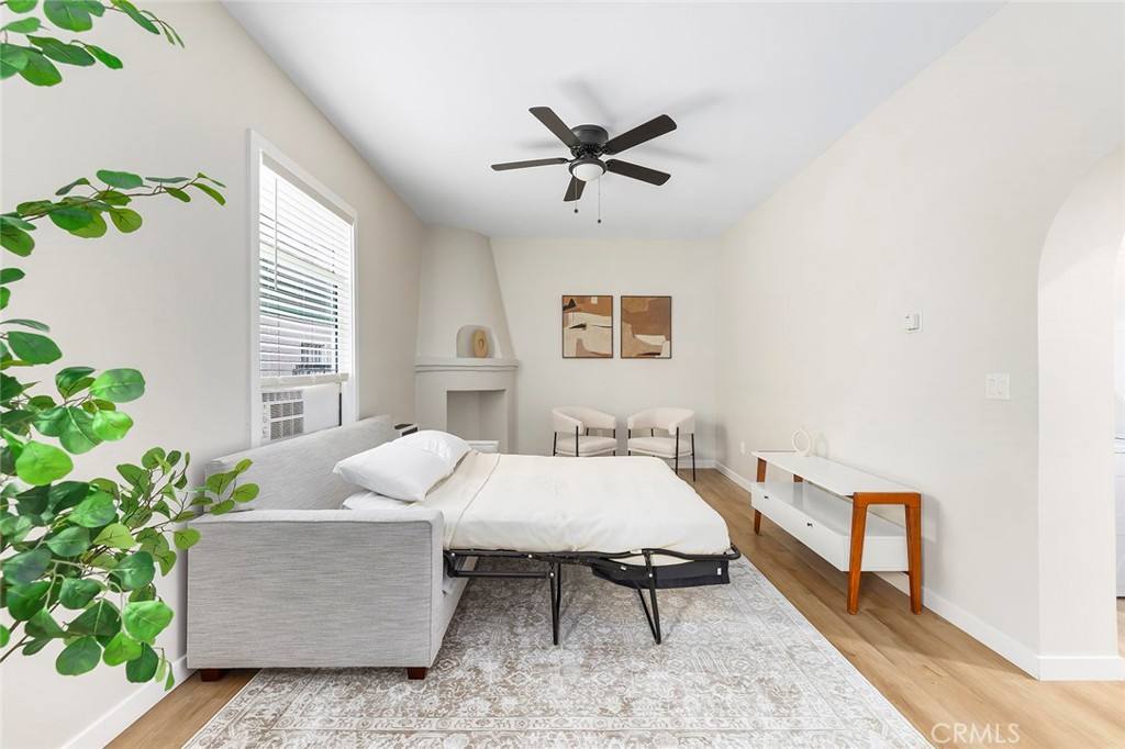 Apartment for rent at 1827 E 4th St #7, Long Beach, CA 90802