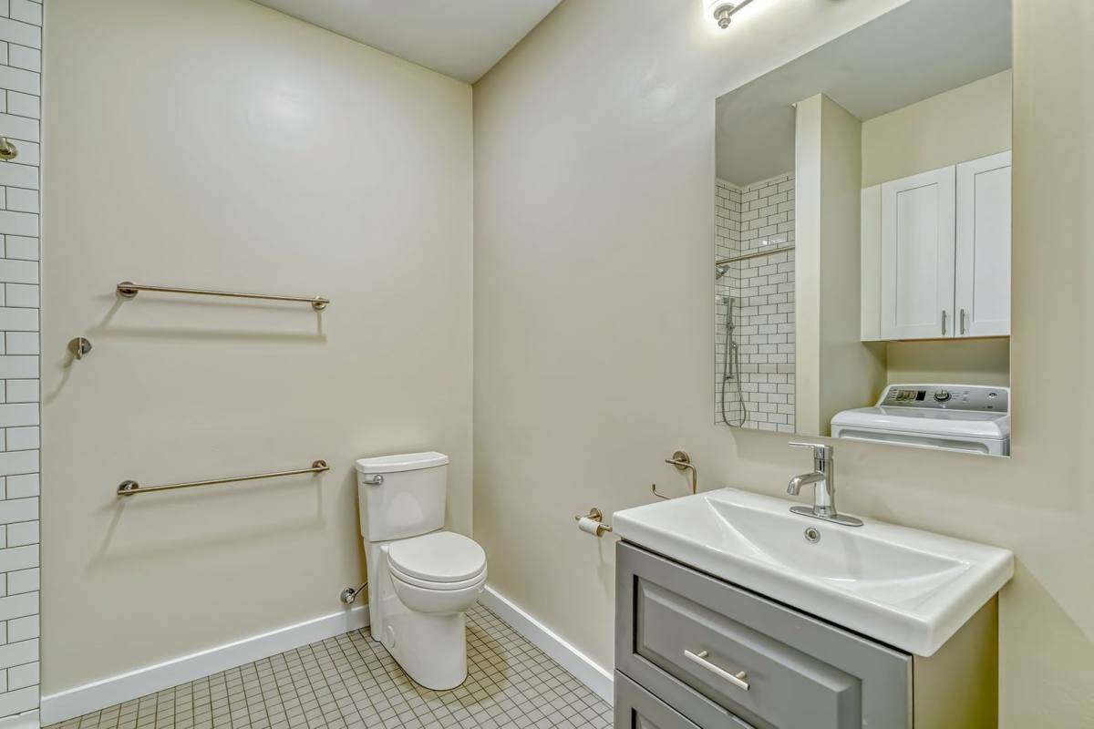Apartment for rent at 323 Taughannock Blvd, Ithaca, NY 14850