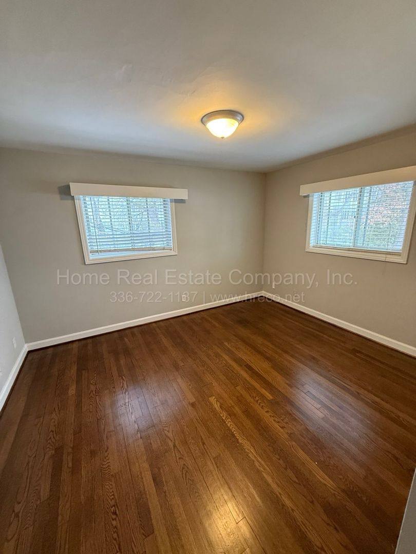Apartment for rent at 2425 Queen St, Winston Salem, NC 27103