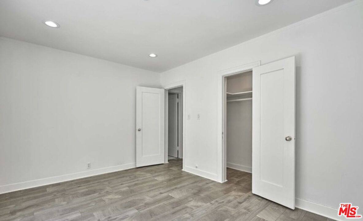 Apartment for rent at 734 S Gramercy Place #734, Los Angeles, CA 90005
