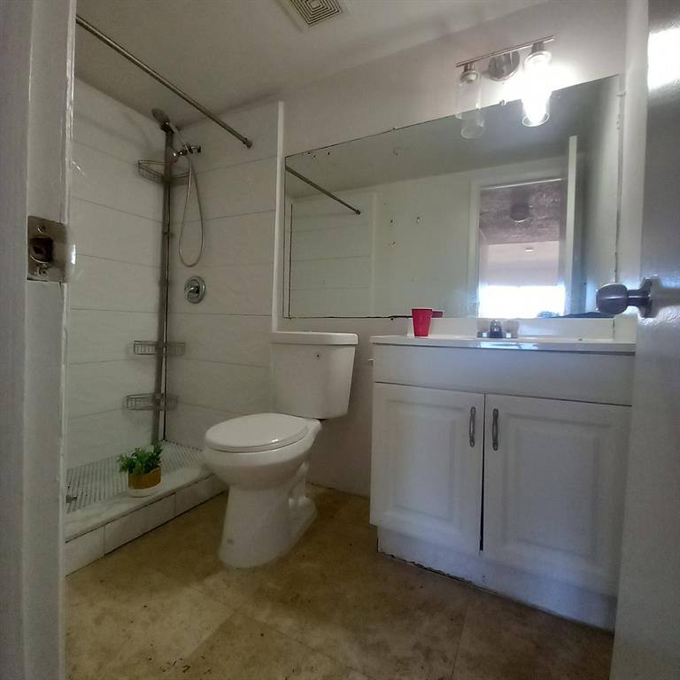 Condo for rent at 3610 NW 21st St #413, Fort Lauderdale, FL 33311