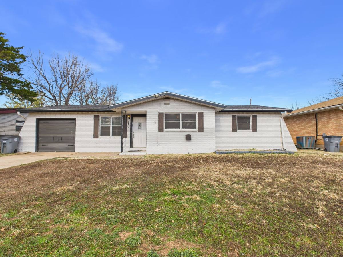 House for rent at 619 SW 45th St, Lawton, OK 73505