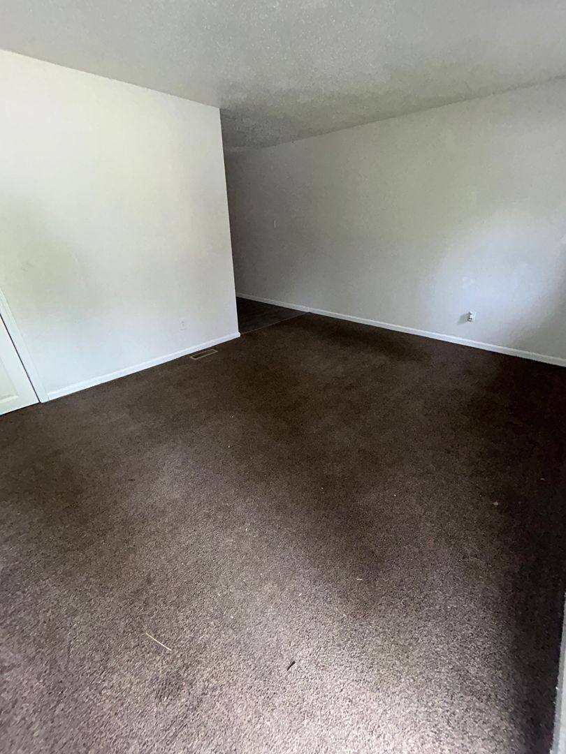 House for rent at 1706 Andrews Dr, East Saint Louis, IL 62206