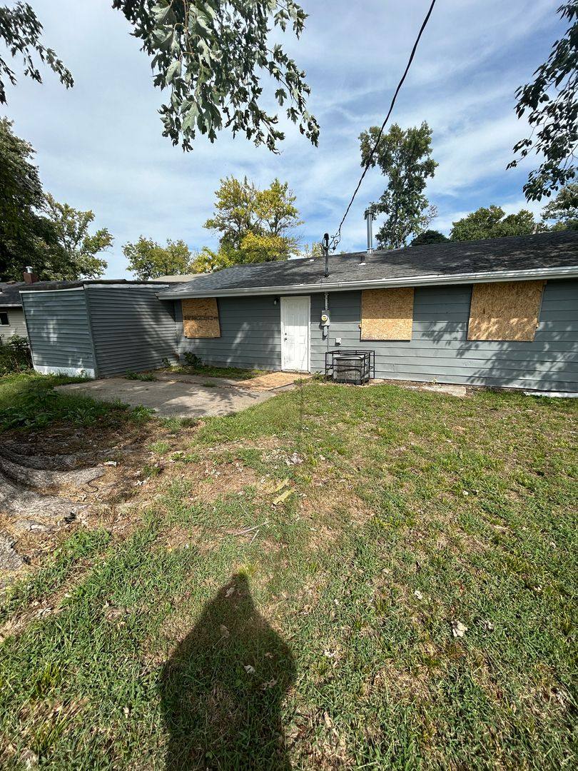 House for rent at 1706 Andrews Dr, East Saint Louis, IL 62206