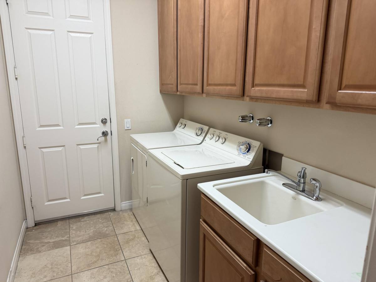 Apartment for rent at 40380 Camino Montecito, Indio, CA 92203