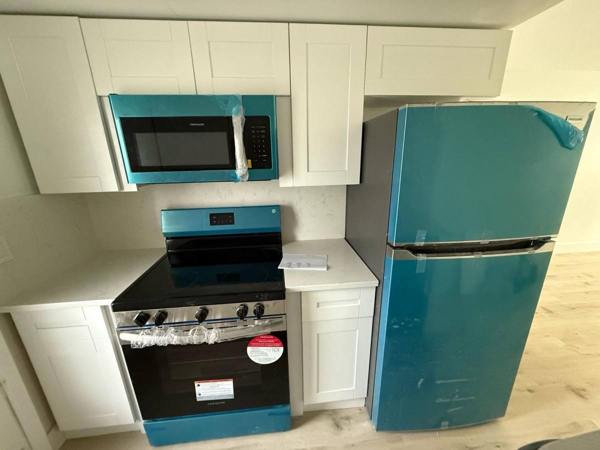 Apartment for rent at 1480 E Sample Rd #103, Pompano Beach, FL 33064