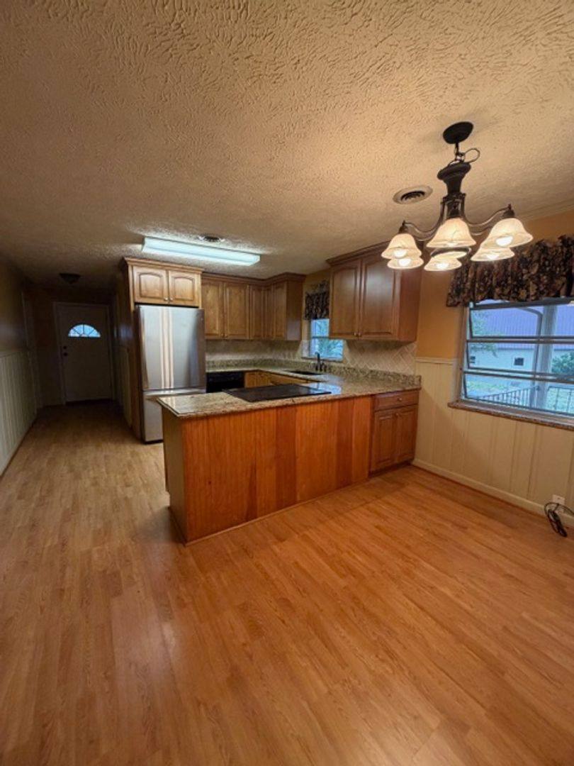 House for rent at 1701 Westside Dr, Maryville, TN 37801
