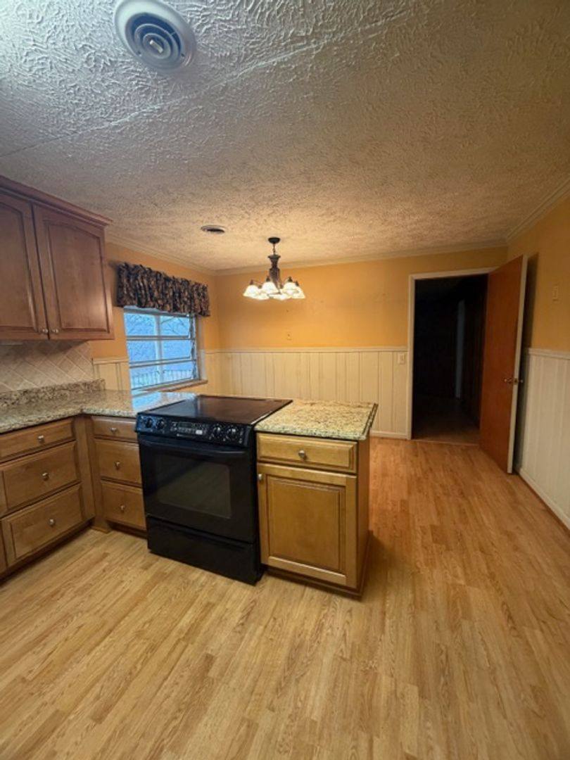 House for rent at 1701 Westside Dr, Maryville, TN 37801