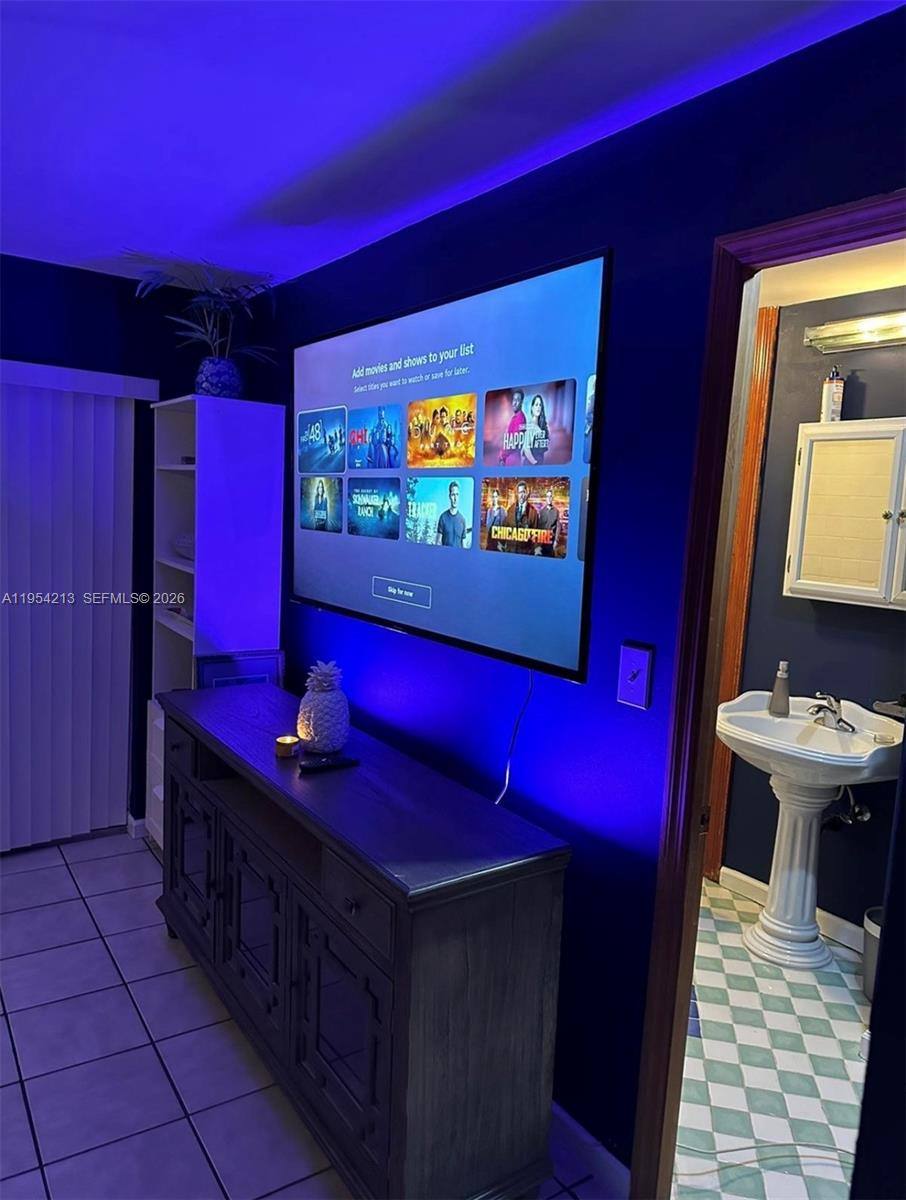 Apartment for rent at 1620 W Ave #605, Miami Beach, FL 33139