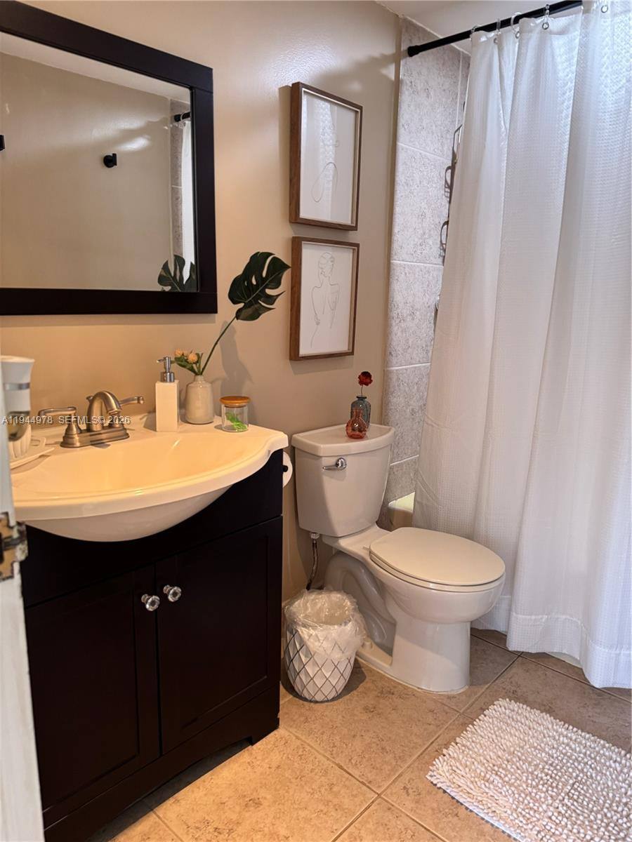 Apartment for rent at 1225 NE 124th St #122533A, Miami, FL 33161
