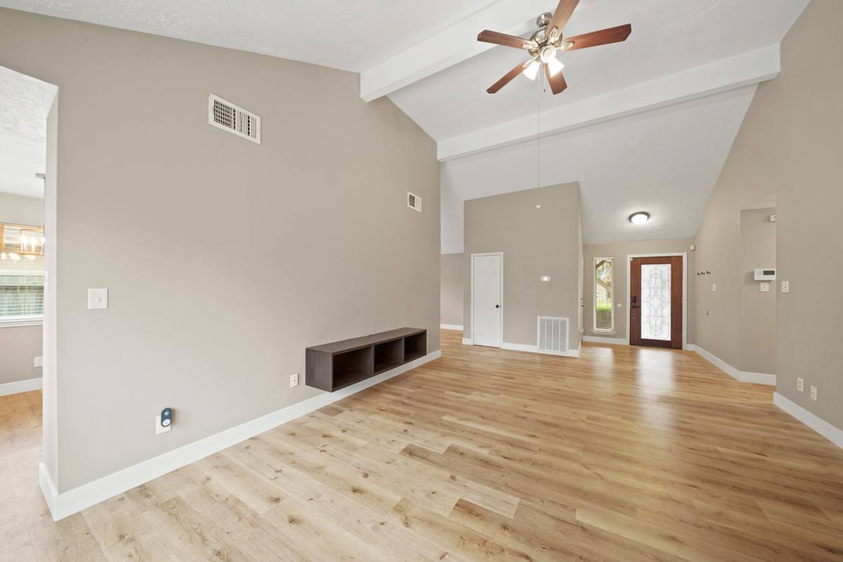Apartment for rent at 19211 Haystream Dr, Katy, TX 77449