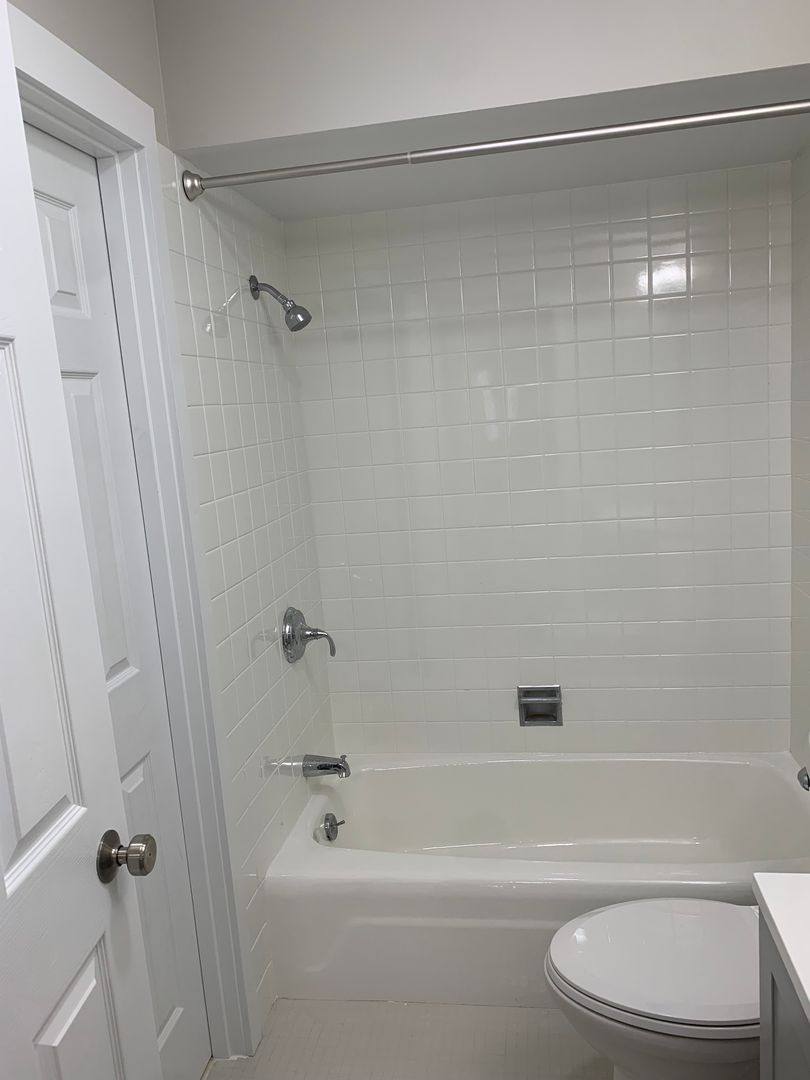 Apartment for rent at 2110 Allen Blvd, Middleton, WI 53562