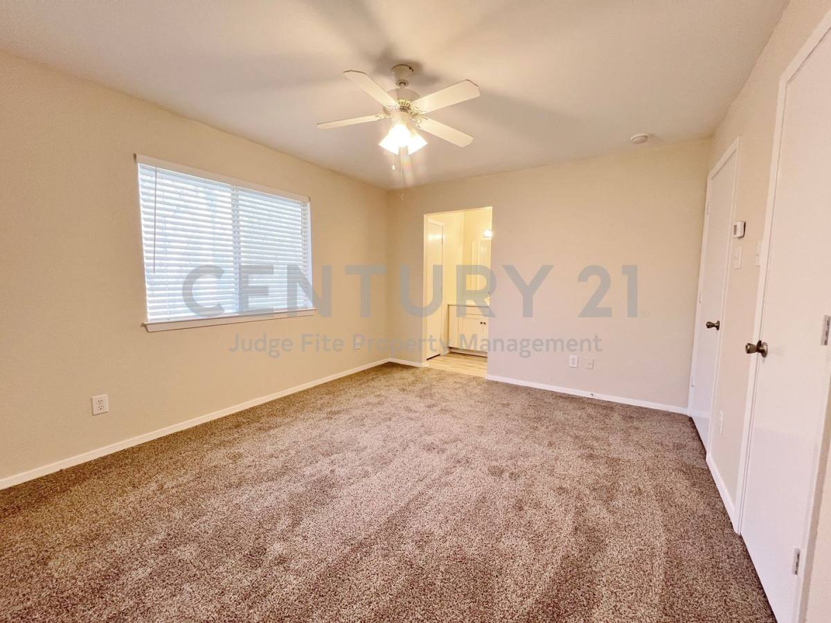 House for rent at 1311 Nolte Dr, Dallas, TX 75208