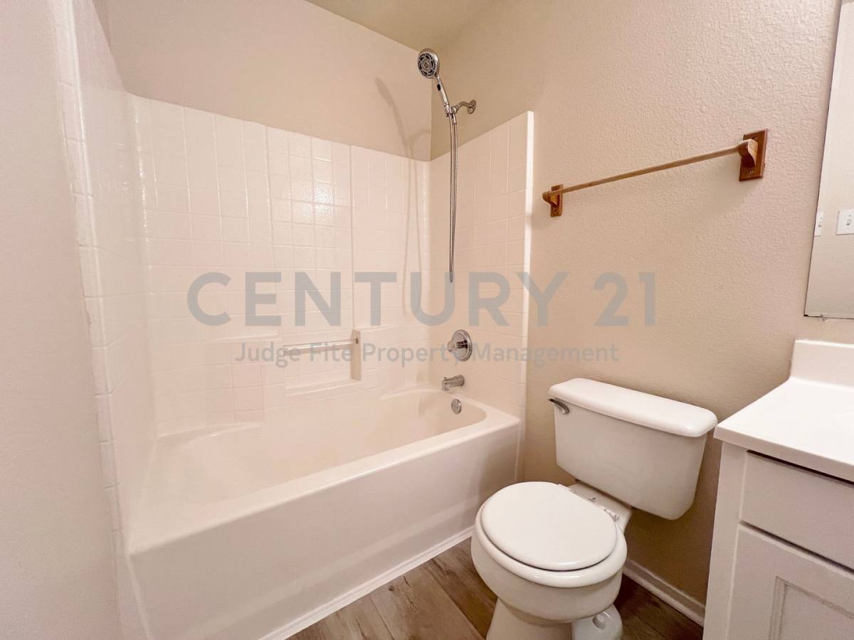 House for rent at 1311 Nolte Dr, Dallas, TX 75208