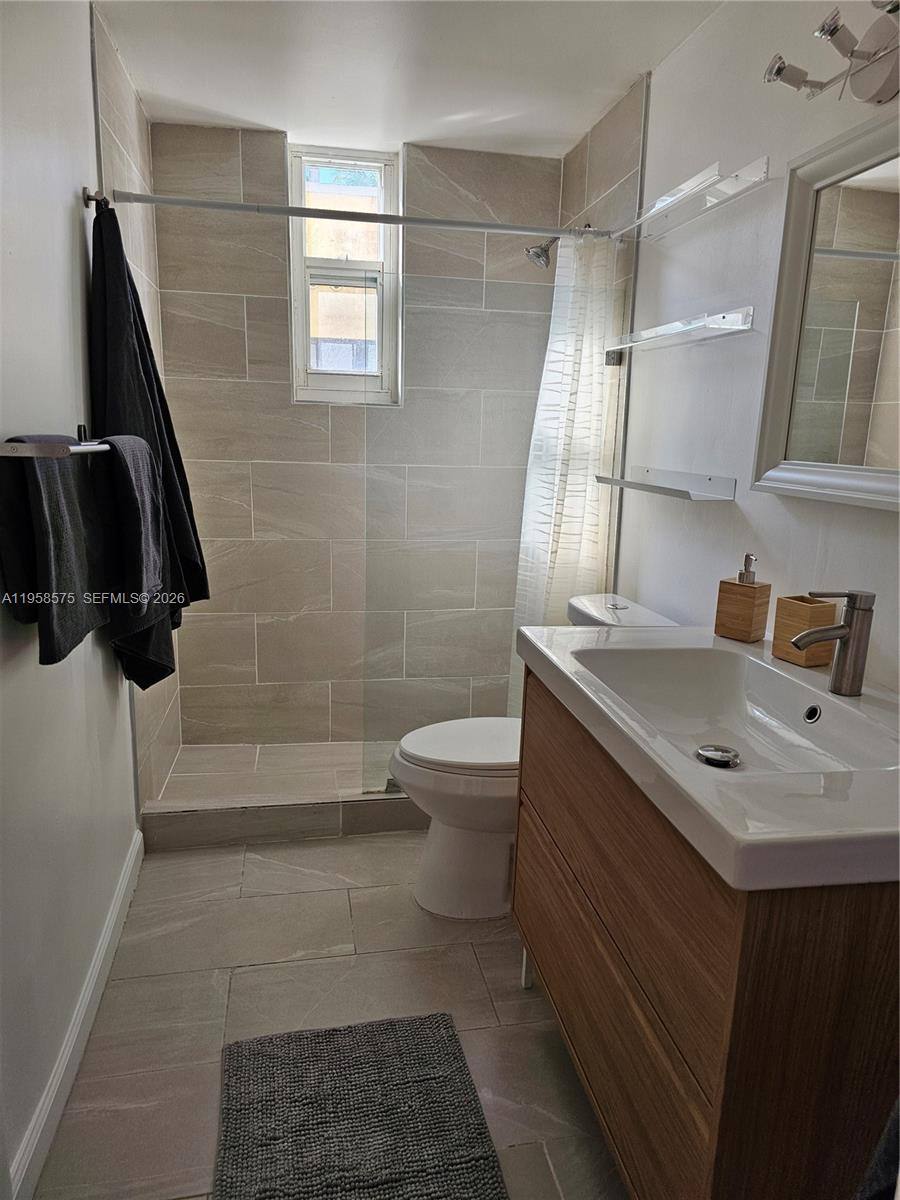 Apartment for rent at 622 15th St #622-3, Miami Beach, FL 33139