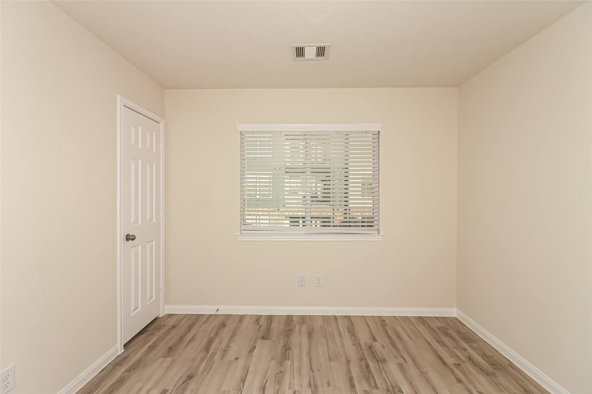 Apartment for rent at 5707 Amelia Plantation Dr, Katy, TX 77449