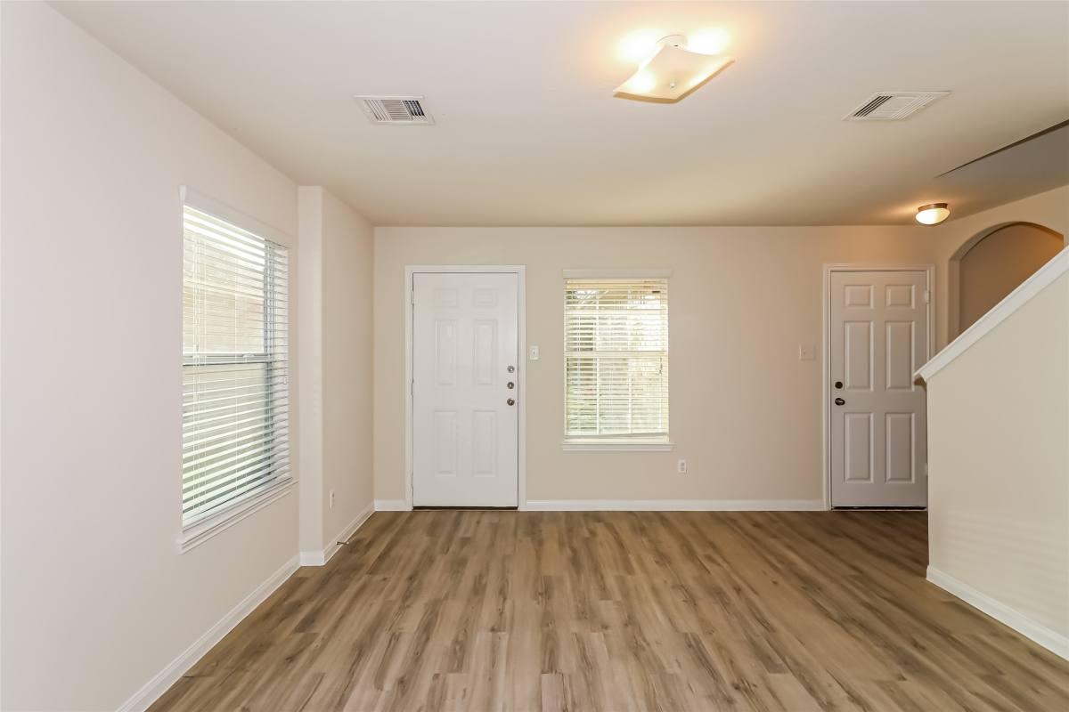 Apartment for rent at 5707 Amelia Plantation Dr, Katy, TX 77449