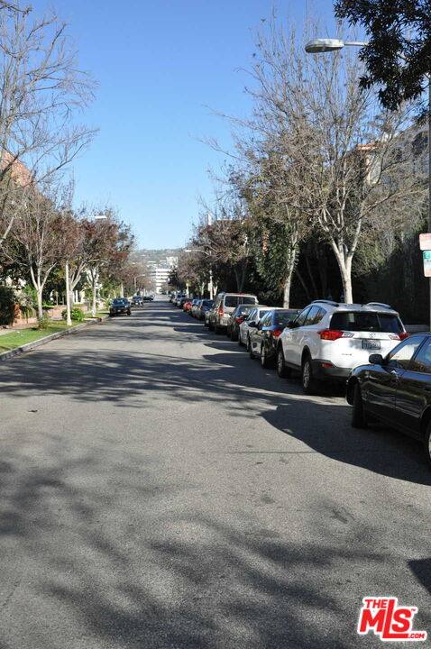 Apartment for rent at 348 S Elm Dr #348-6, Beverly Hills, CA 90212